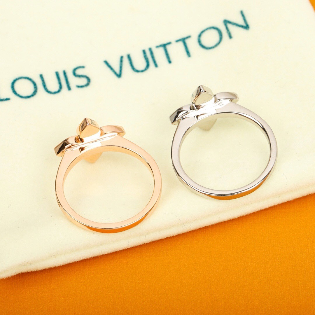 LV ring-23