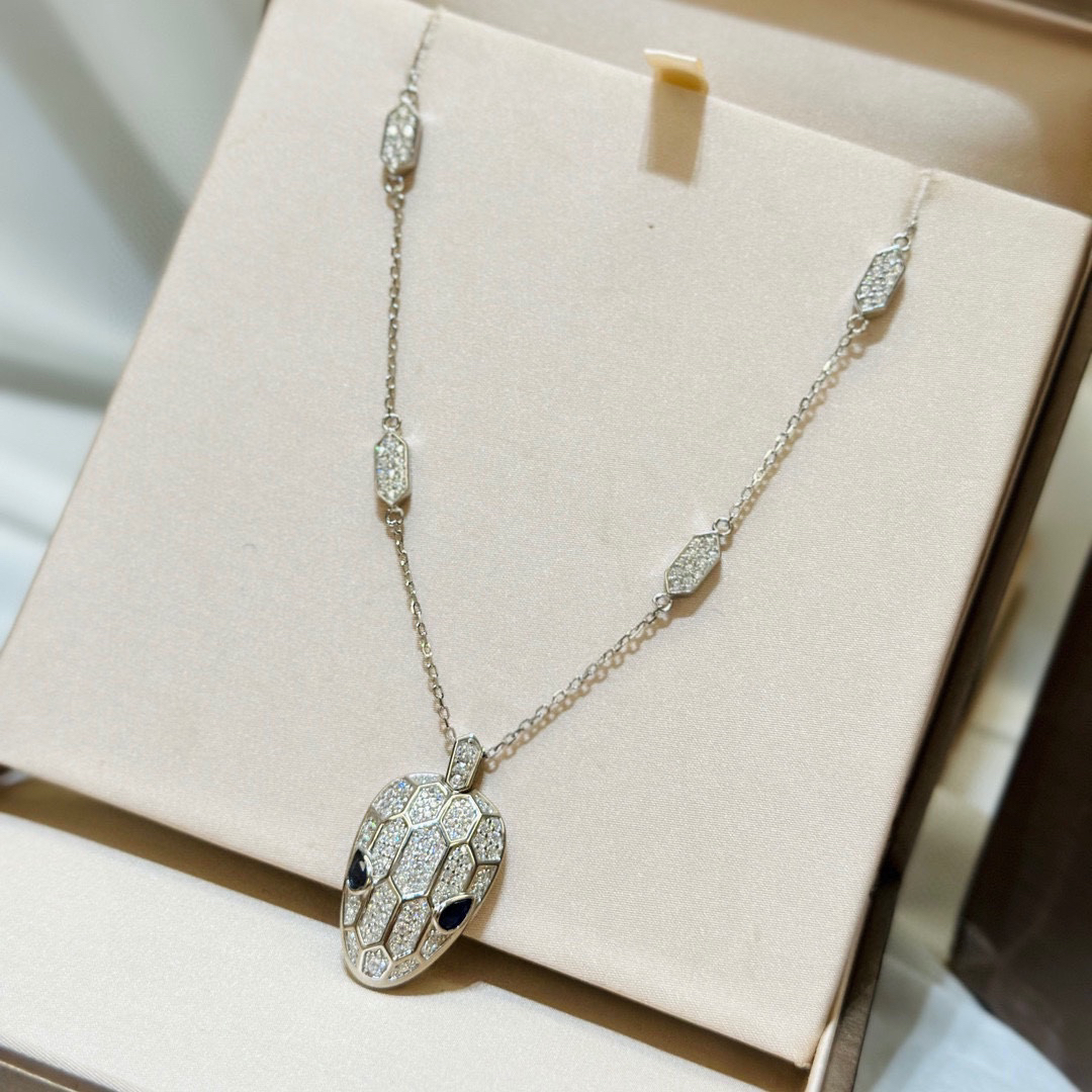 Bottega Veneta necklace-75