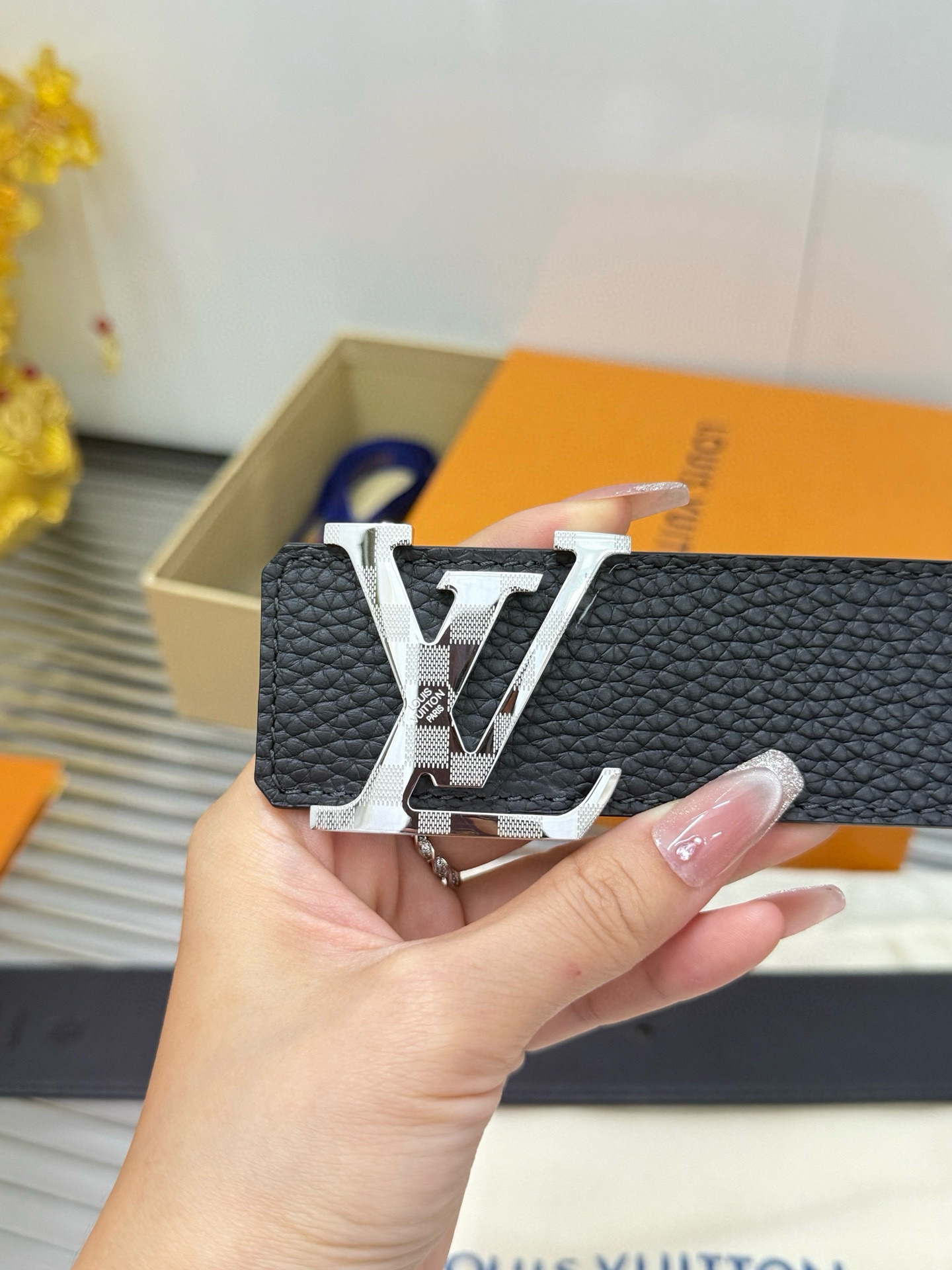 Lv belt-4