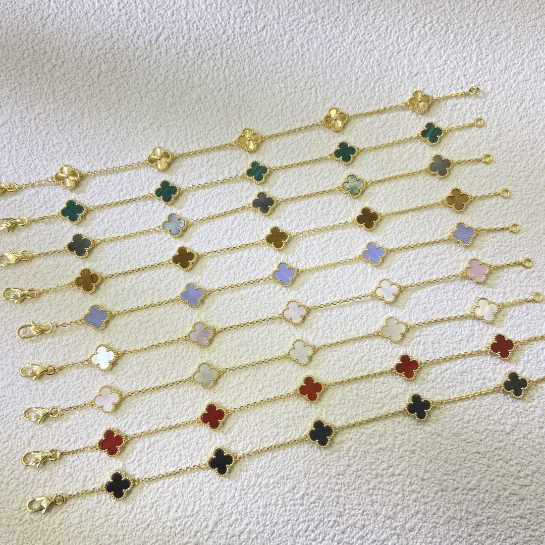 Van Cleef & Arpels Bracelet-126