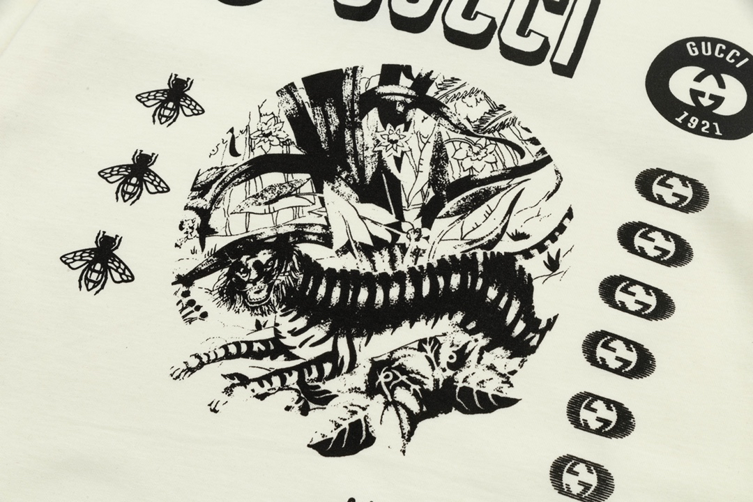Gucci clothing-86