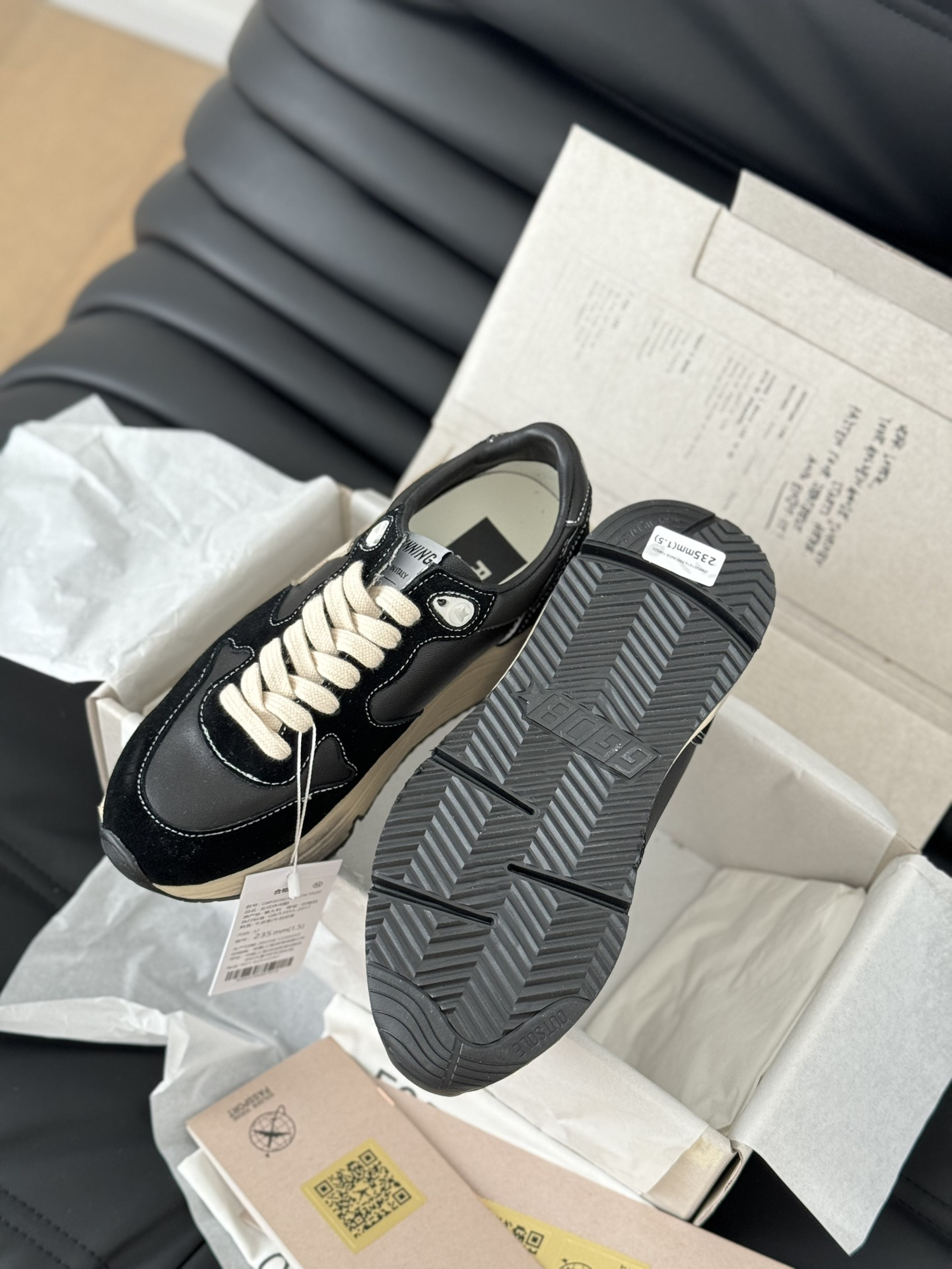 Golden Goose Sneakers-37