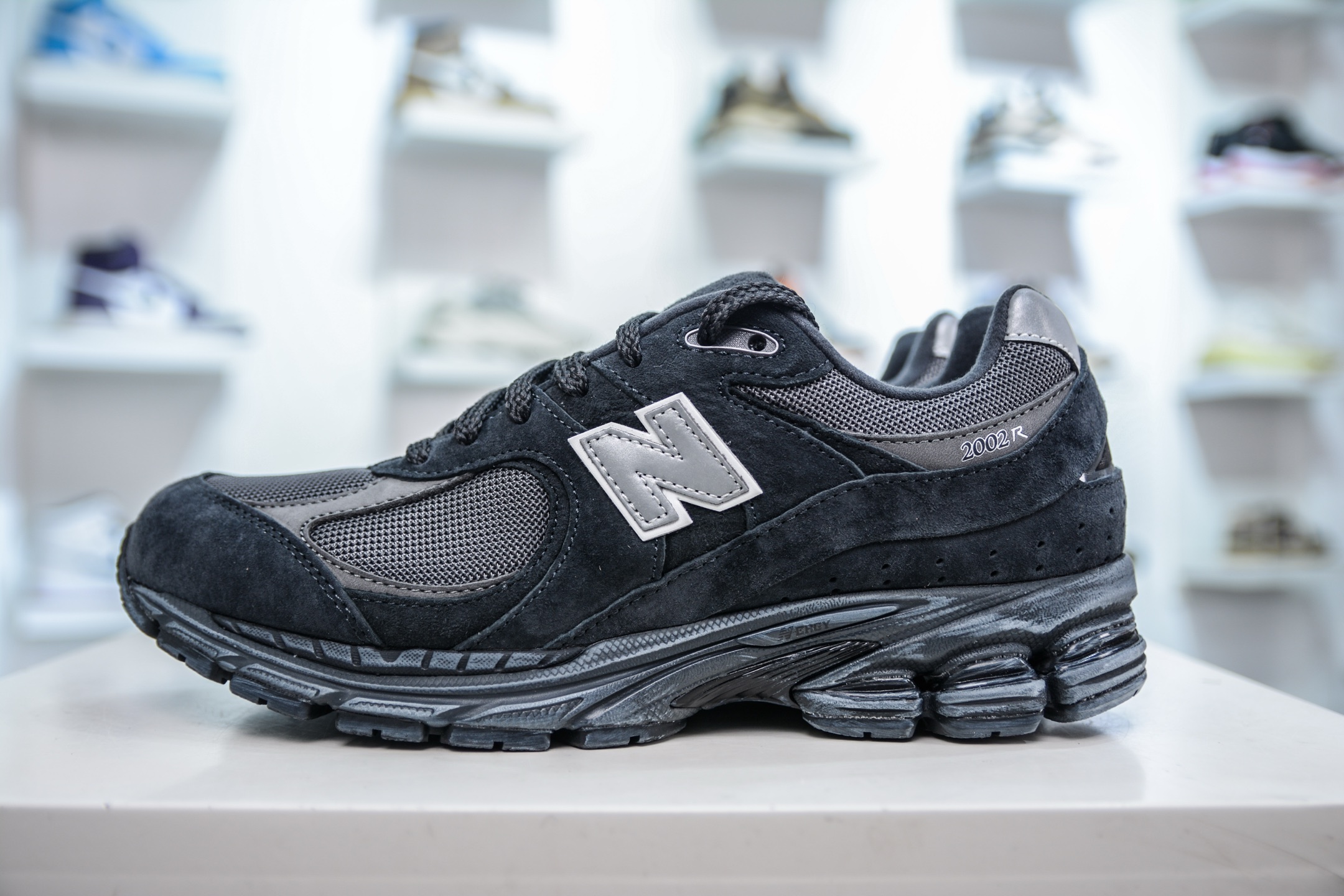 New Balance Sneakers-211