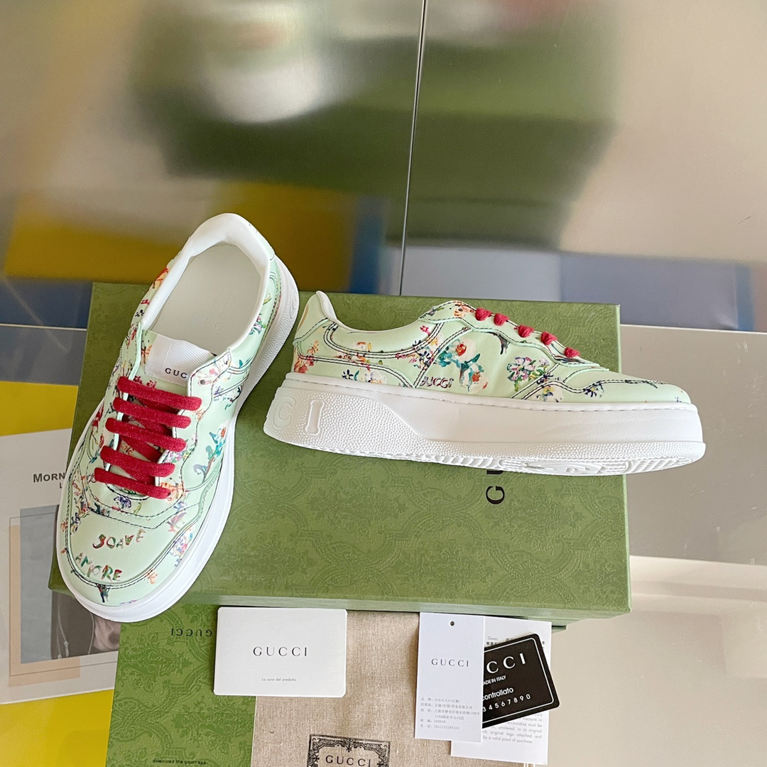 Gucci Sneakers-168
