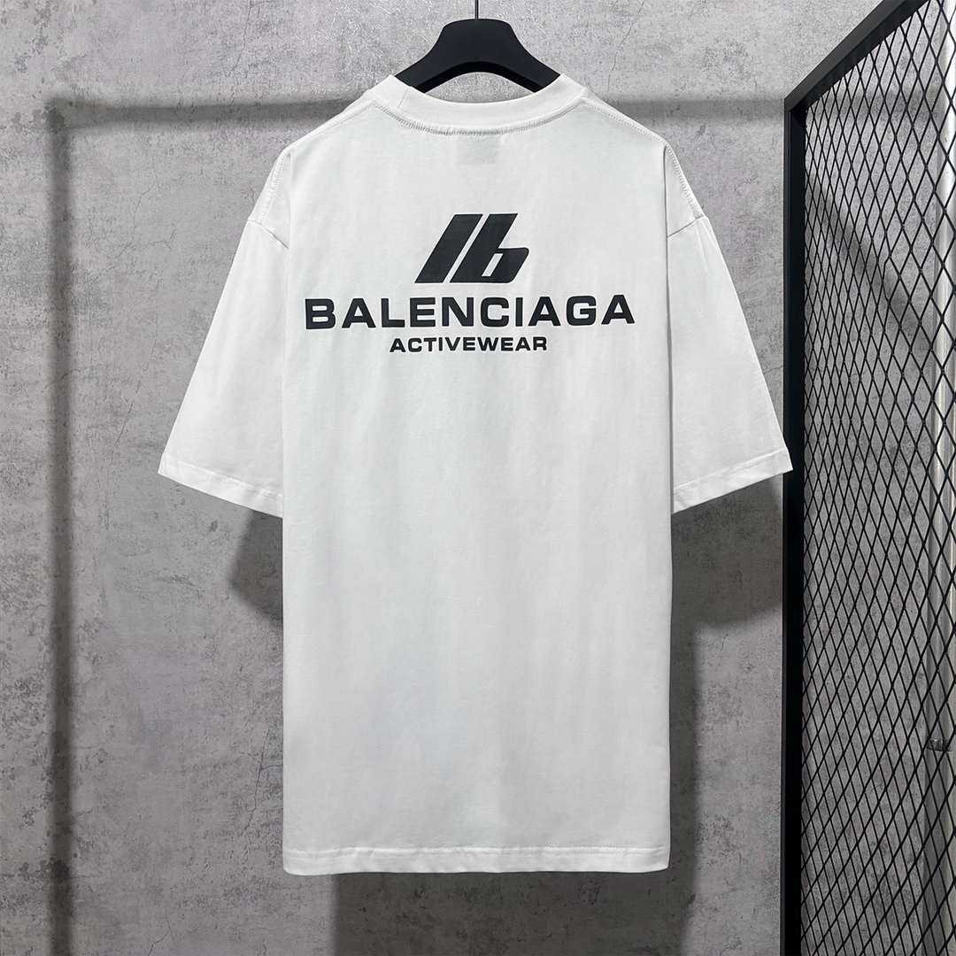 Balenciaga clothing-73