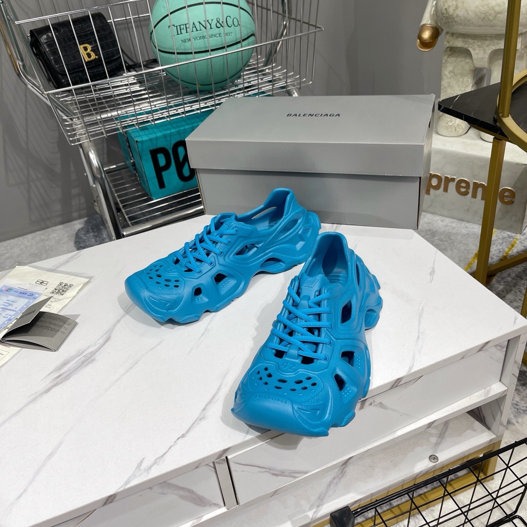 Balenciaga Summer footwear