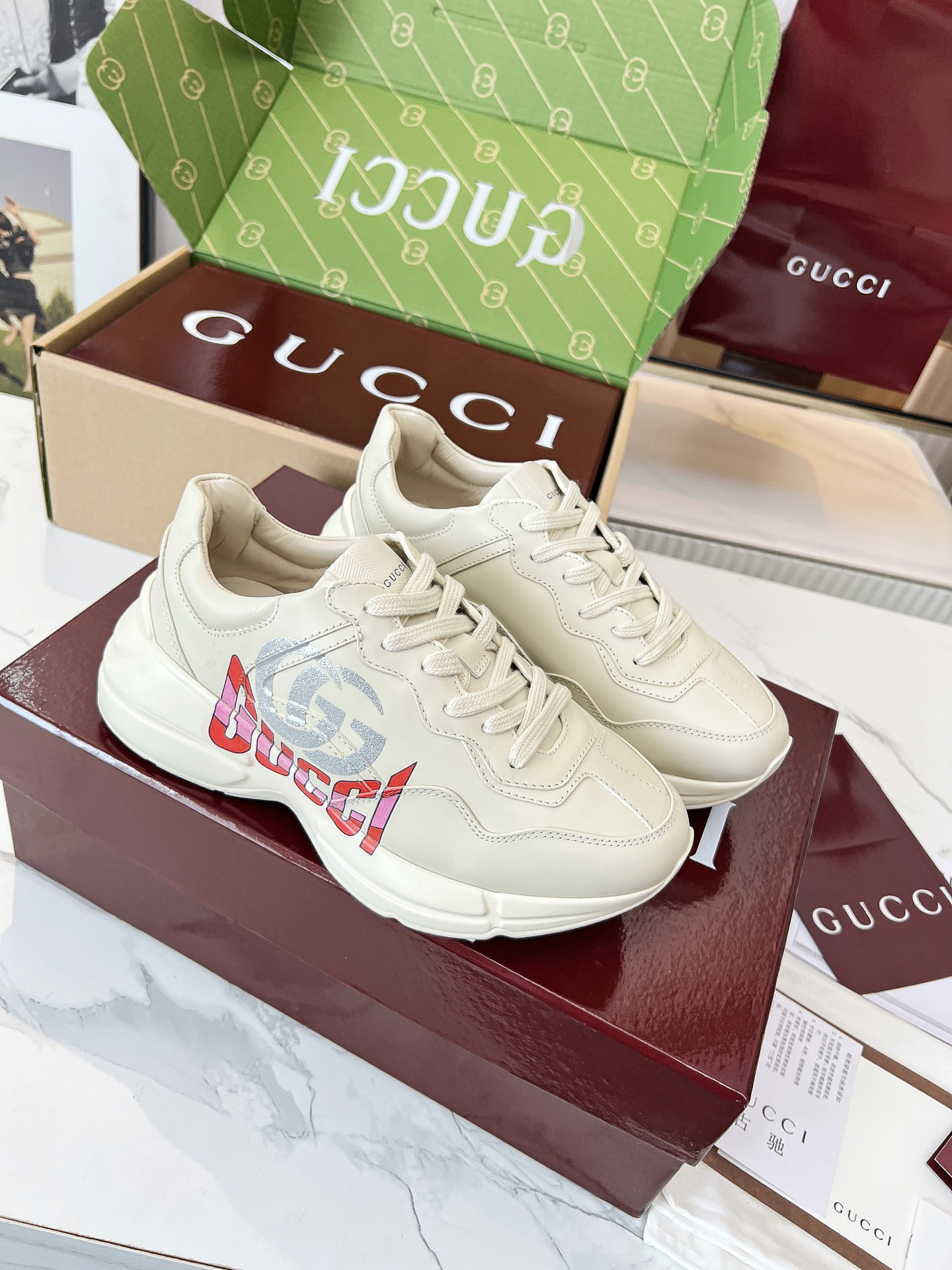 Gucci Sneakers-119