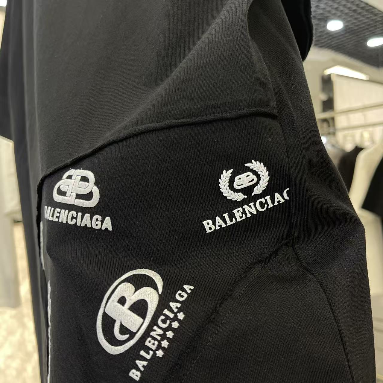 Balenciaga clothing-94