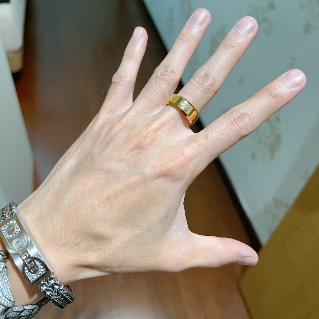 Gucci ring-60
