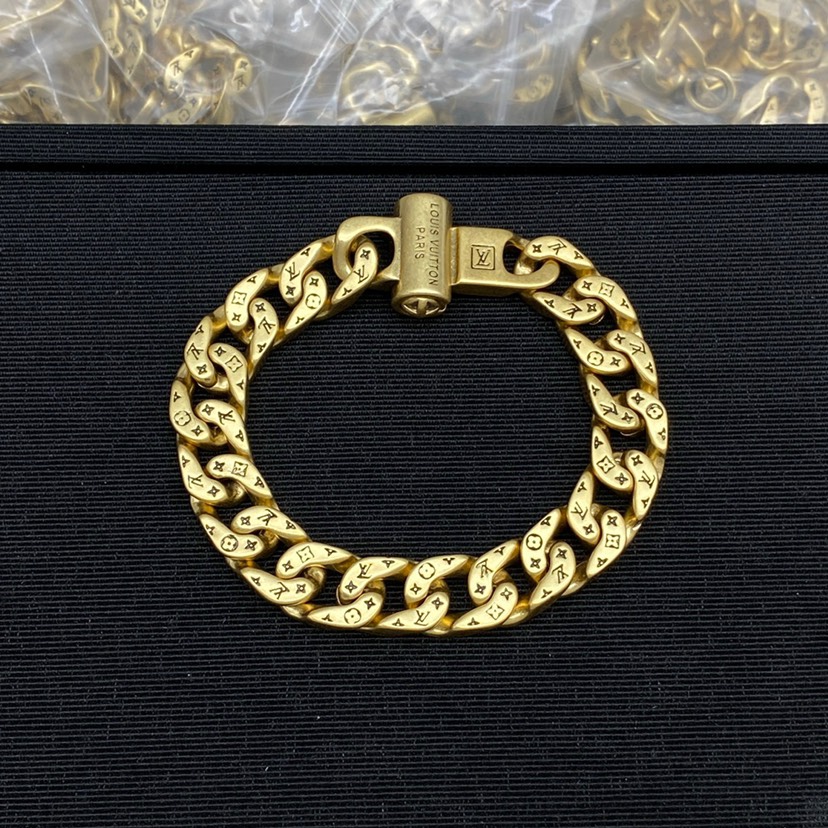 LV Bracelet-14