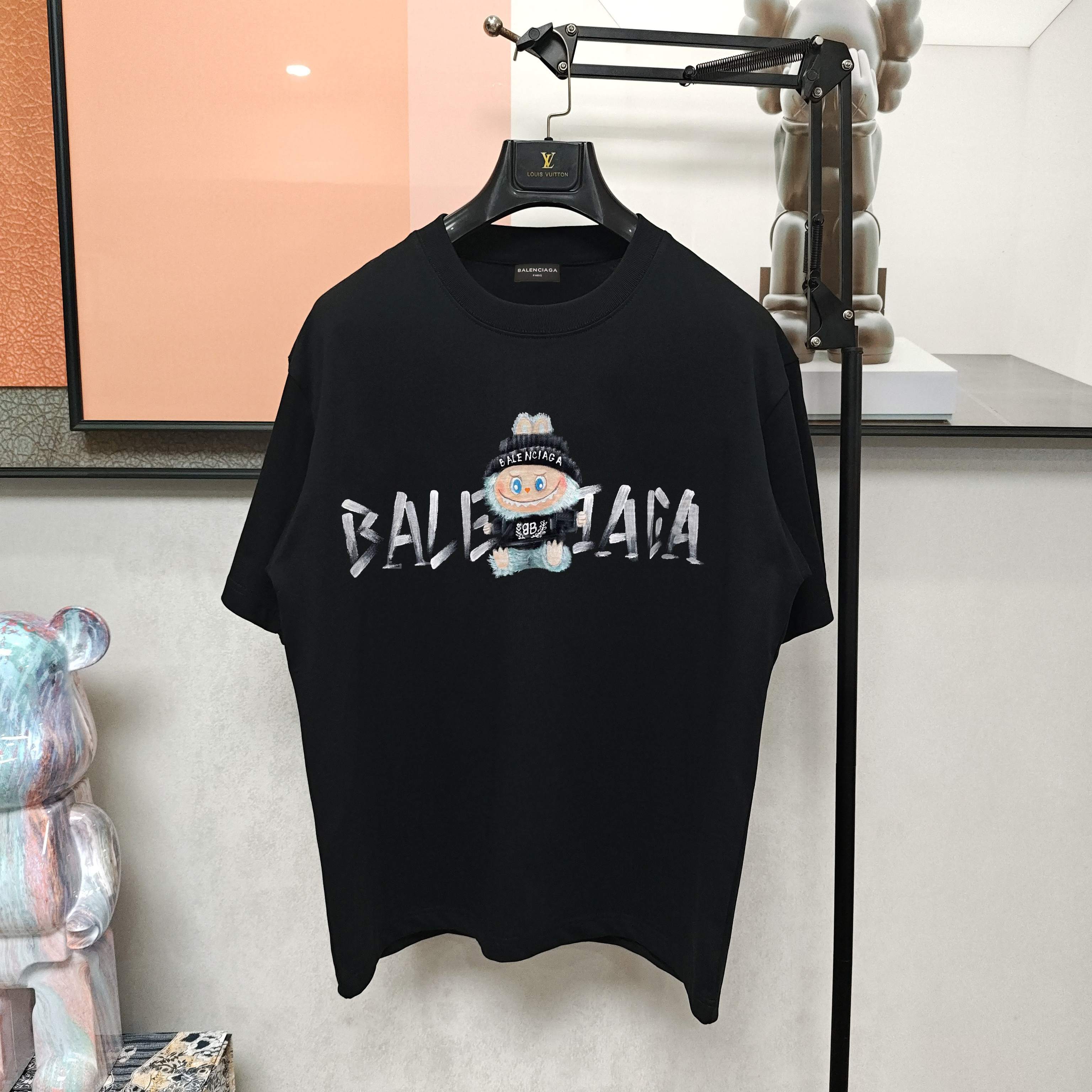 Balenciaga clothing-13