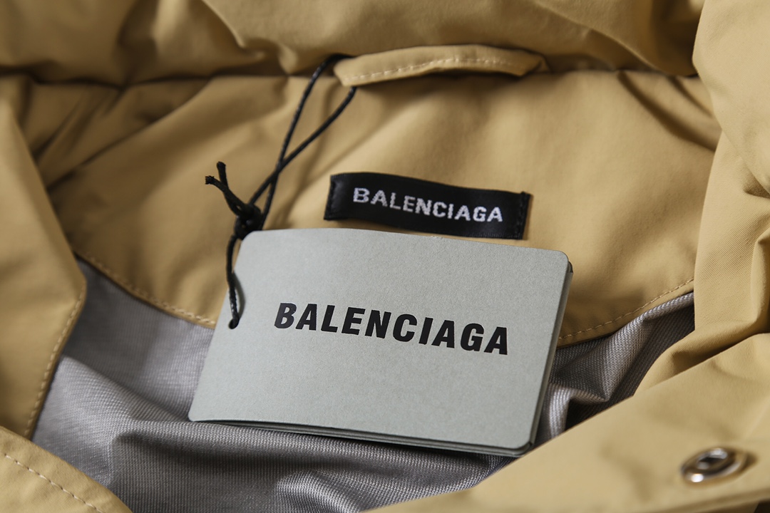 Balenciaga Clothing-330