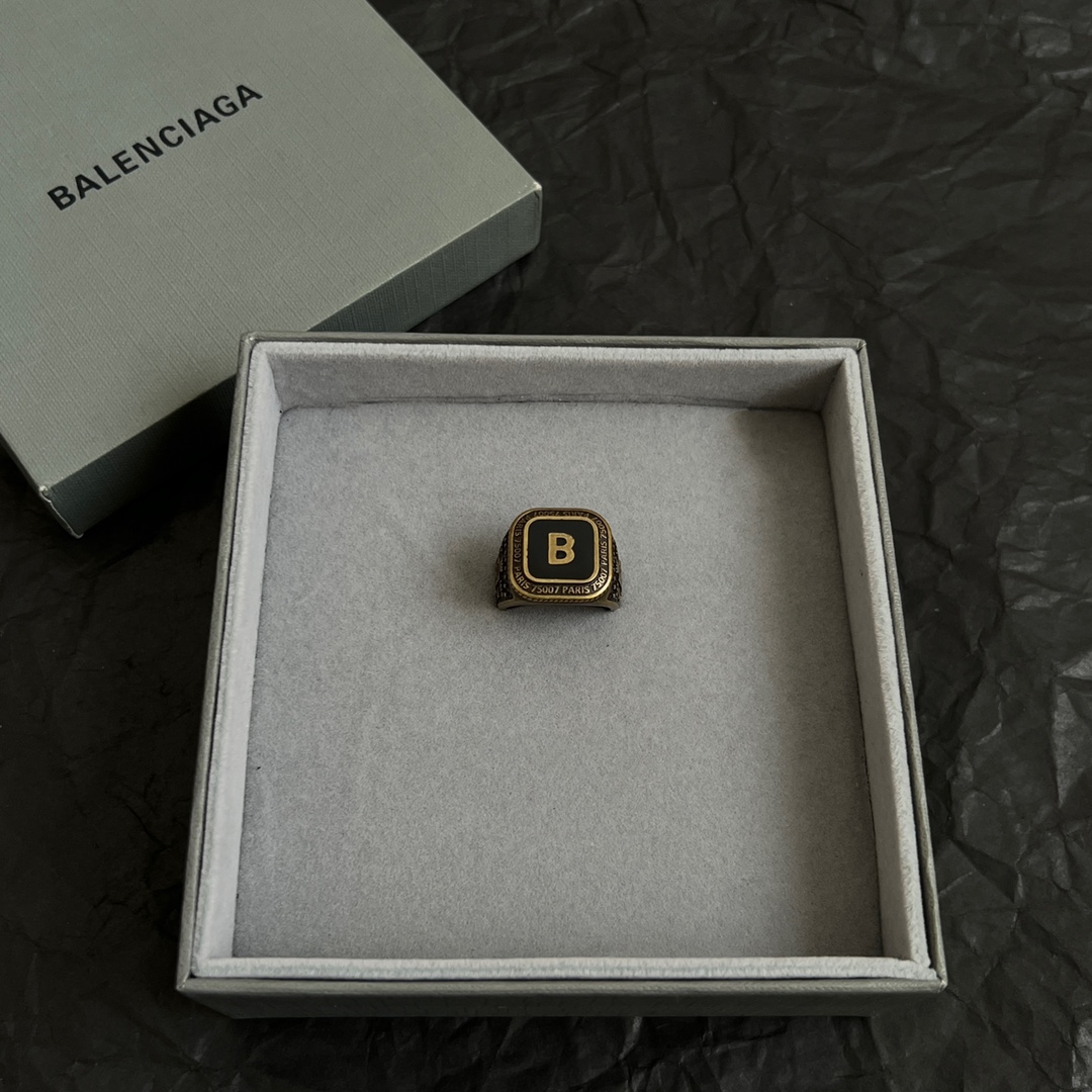 Balenciaga ring-15