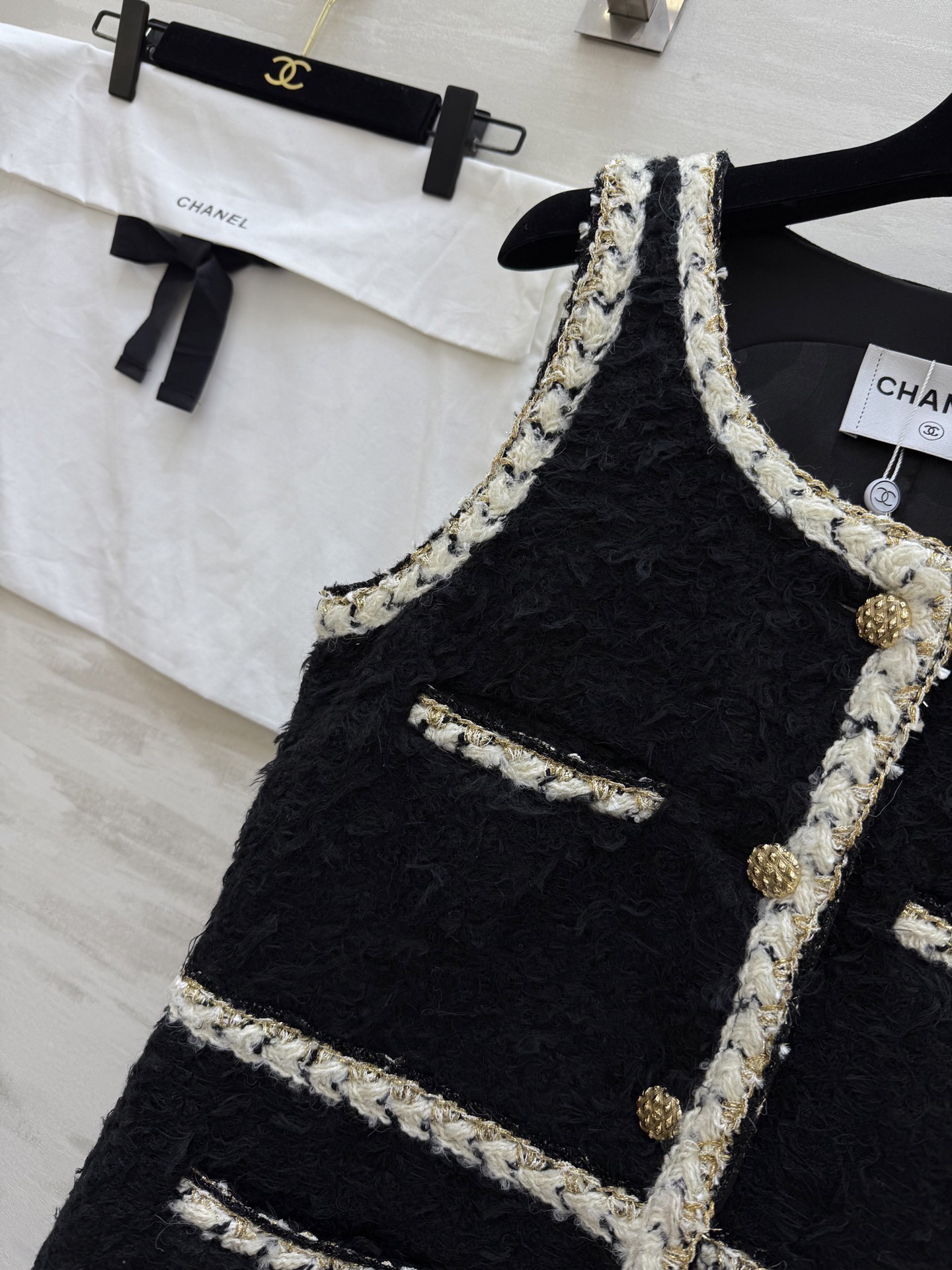 Chanel Clothing-162