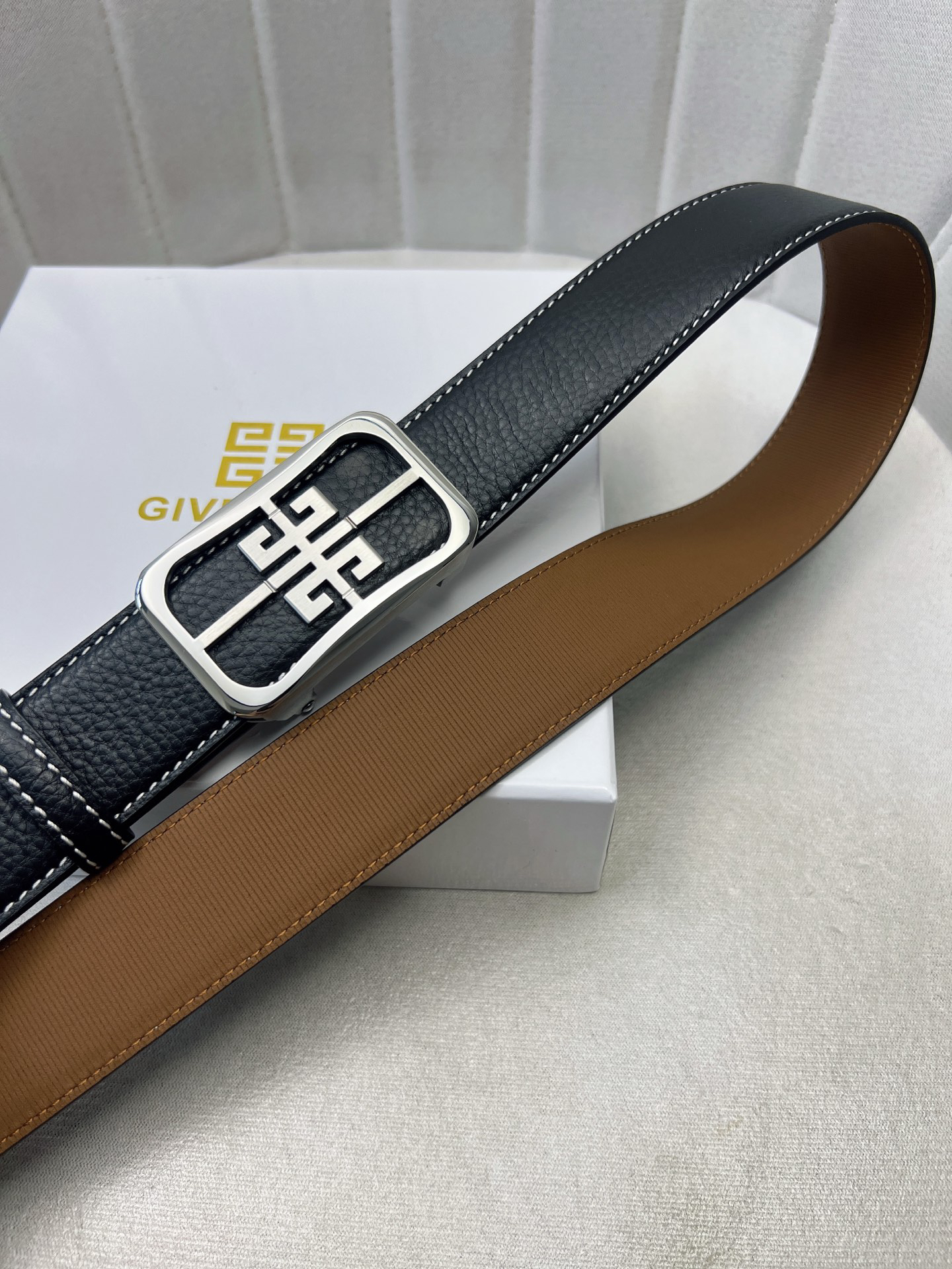Givenchy belt-130
