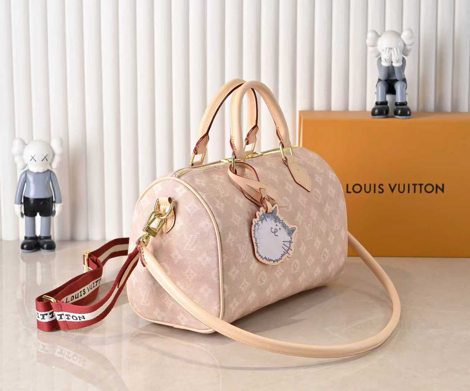 Louis Vuitton Hot New Product-137