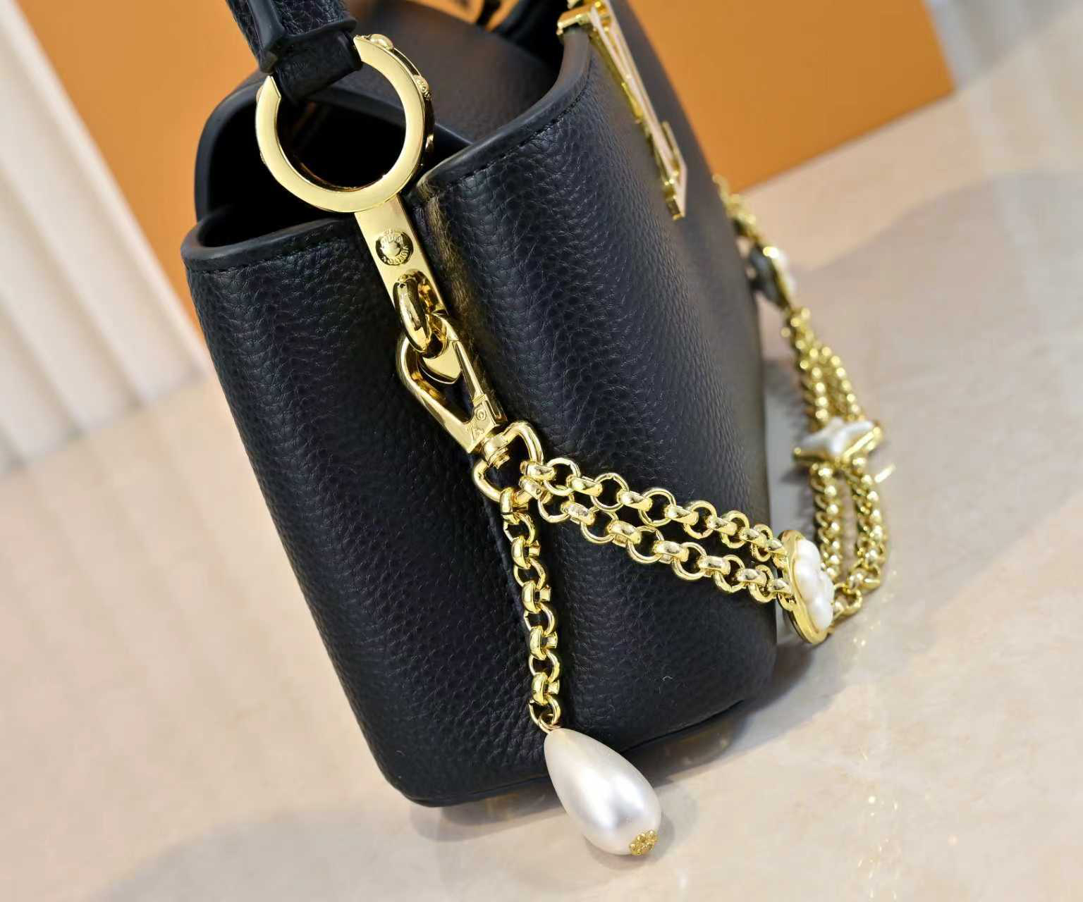 Louis Vuitton Hot New Product-142