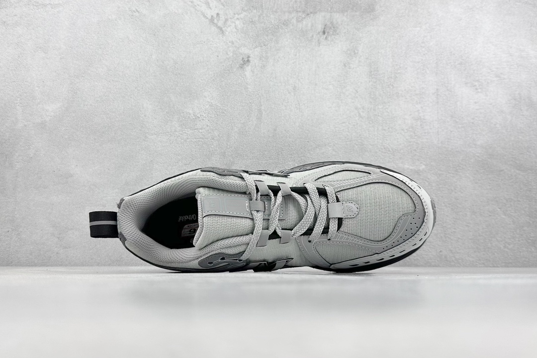 New Balance Sneakers-95