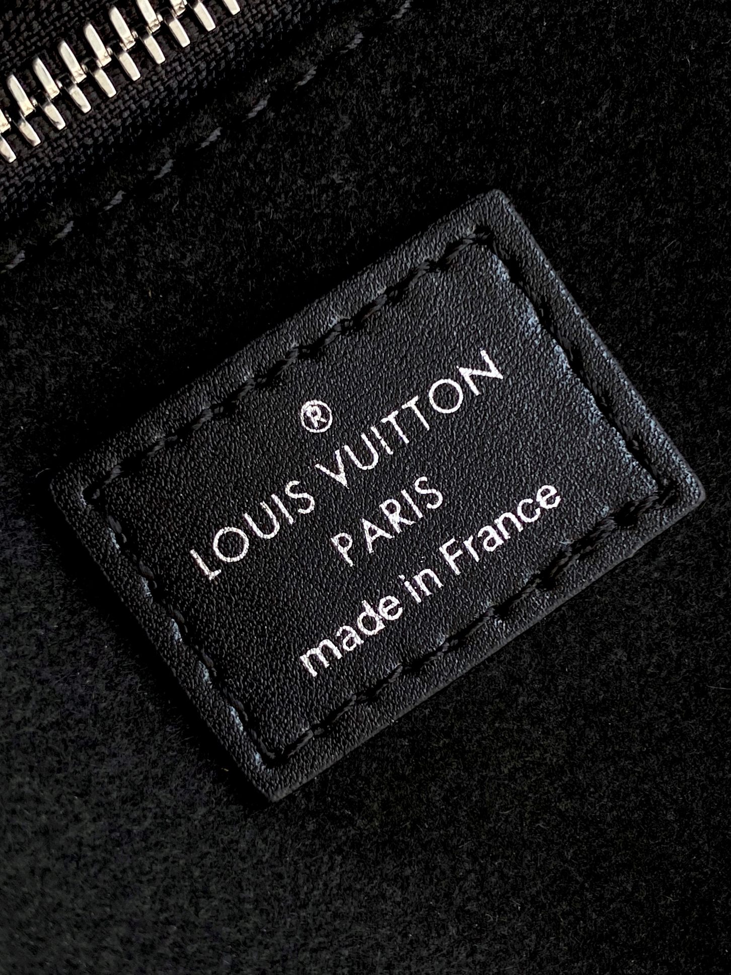 Louis Vuitton Hot New Product-207