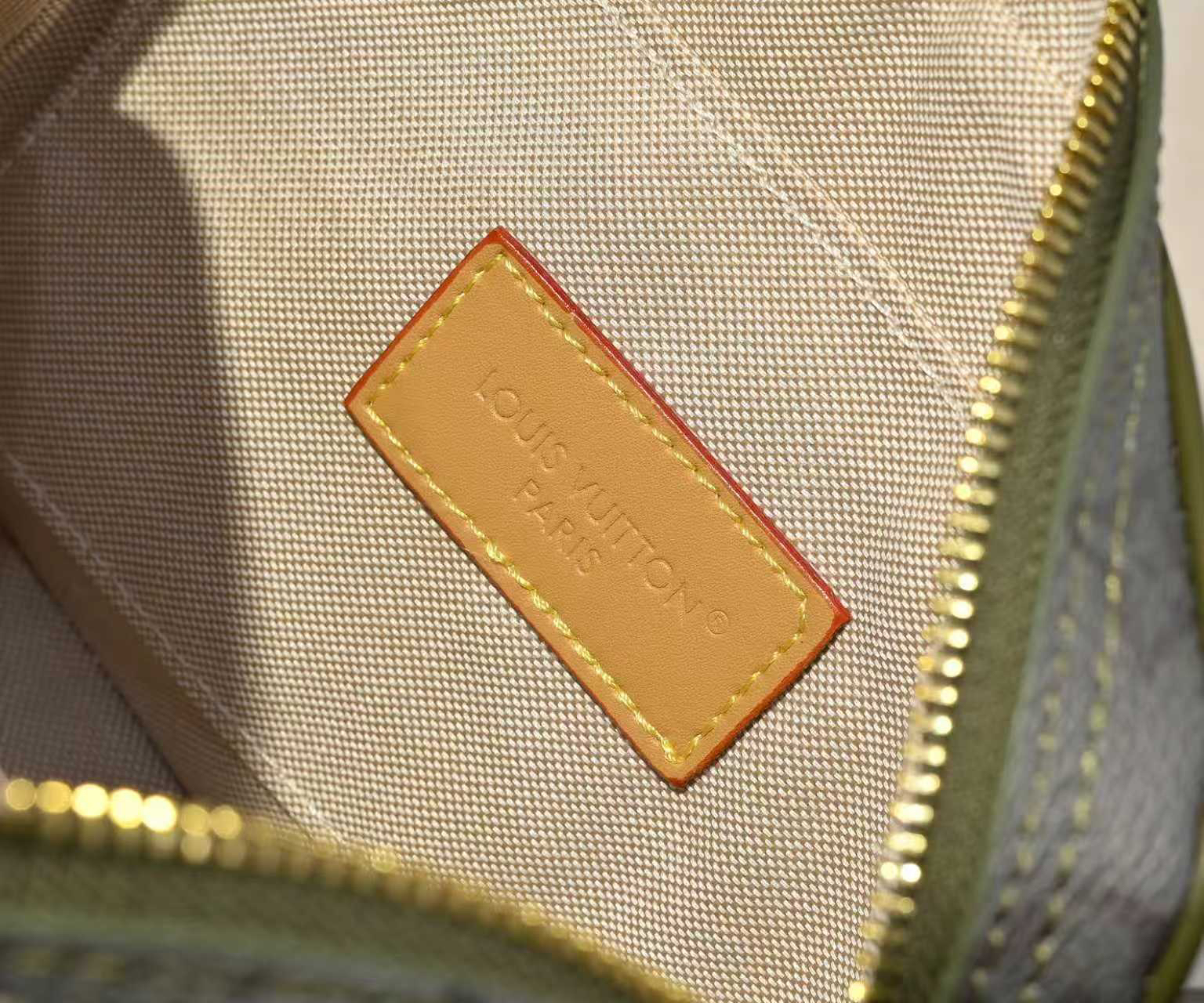 Louis Vuitton Hot New Product-135