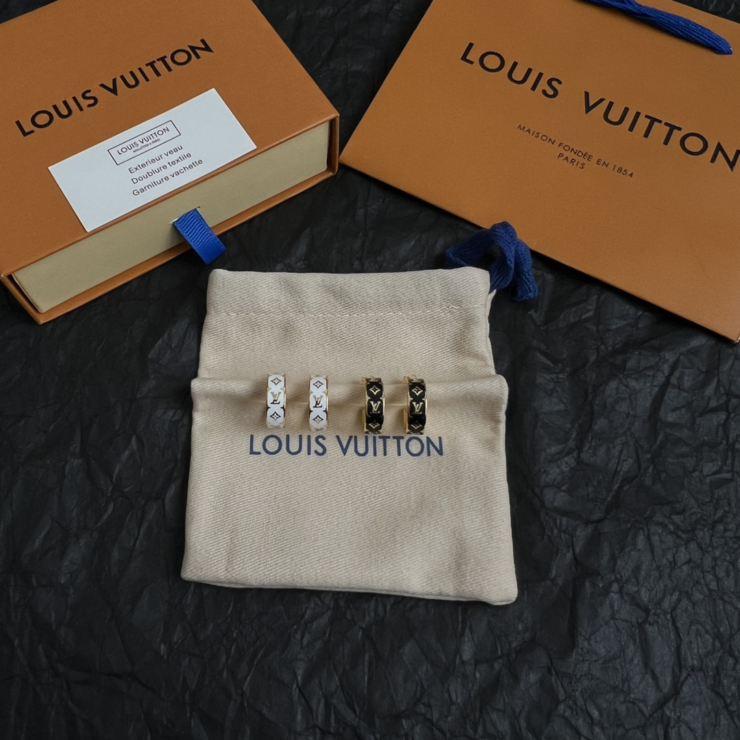 LV earrings-18