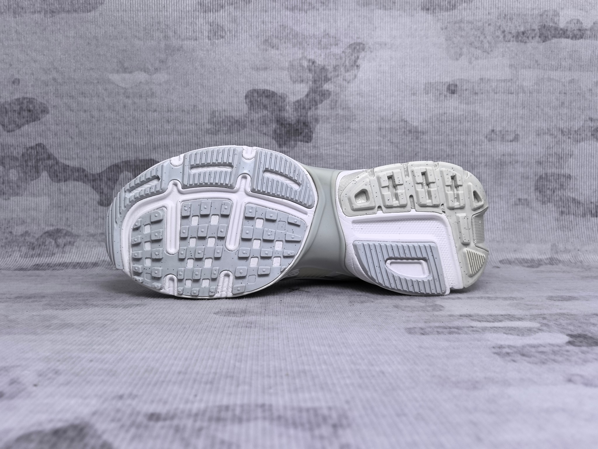 Nike Sneakers-215