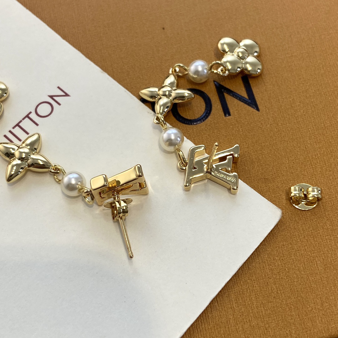 LV earrings-59