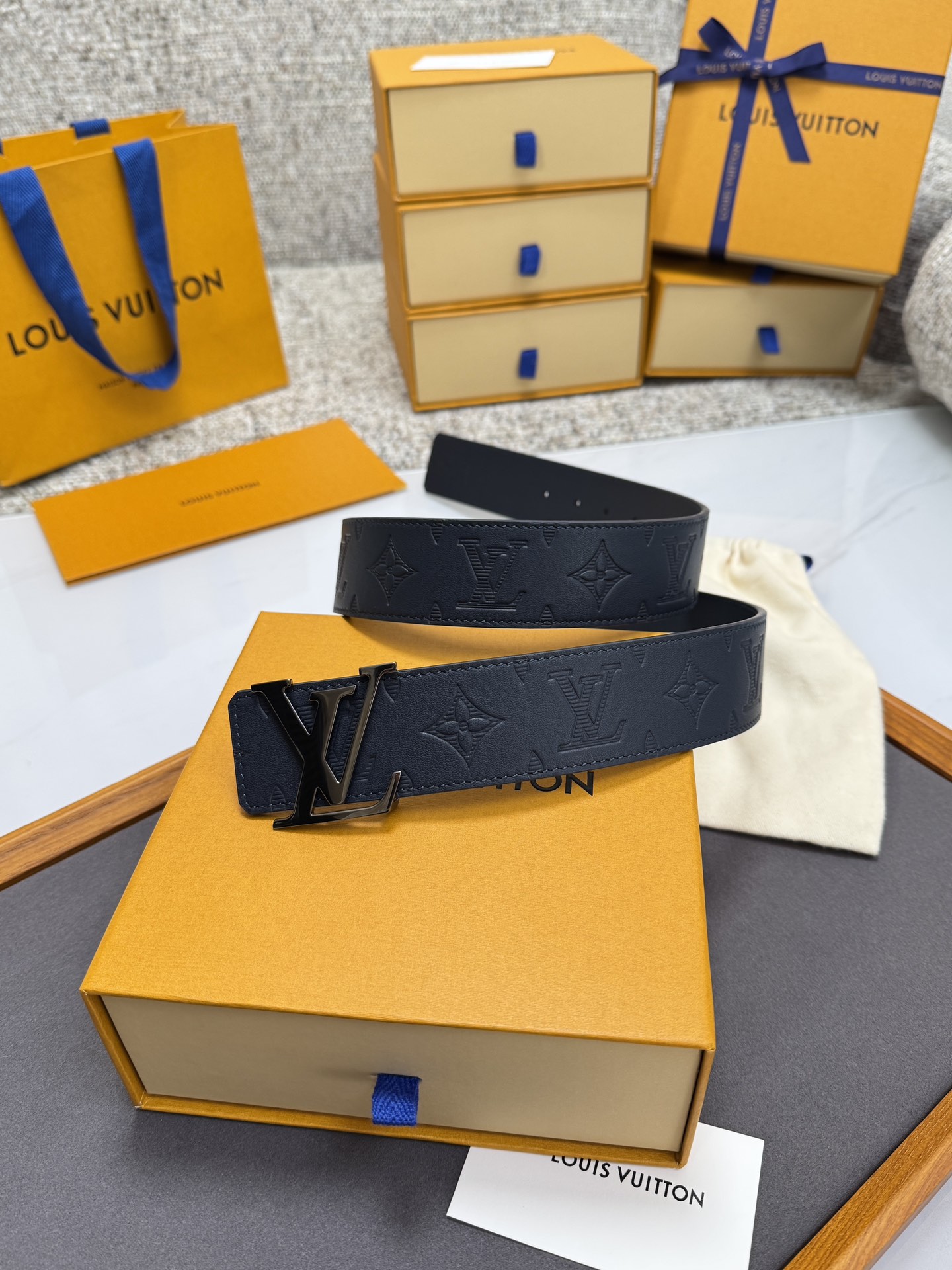 Lv belt-14