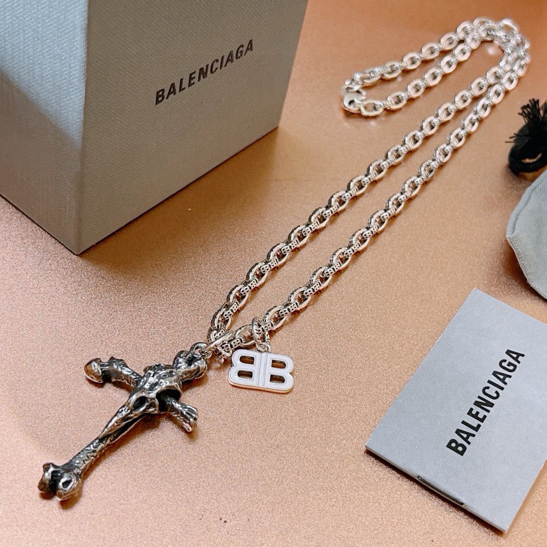 Balenciaga necklace-85