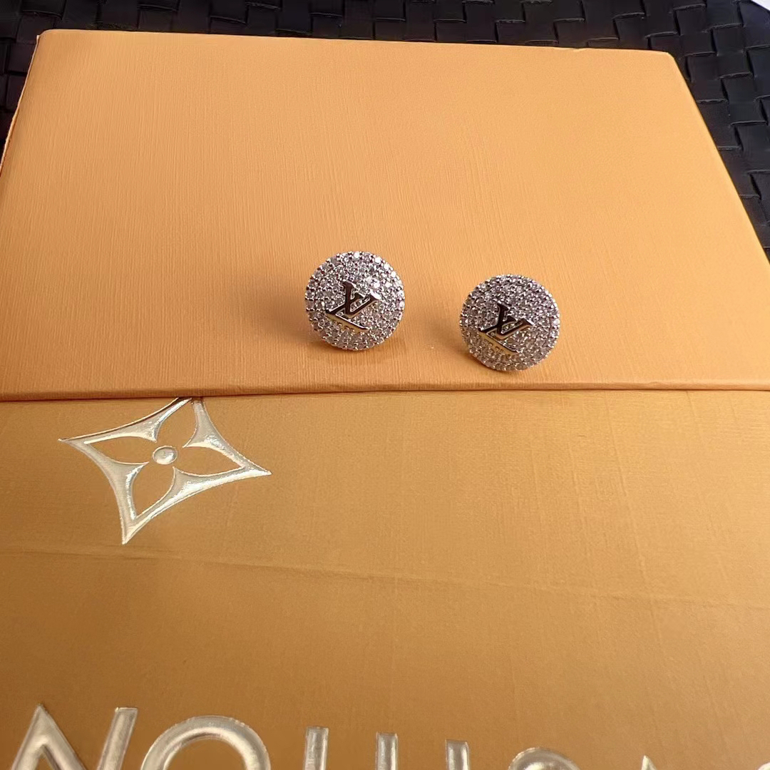 LV earrings-27