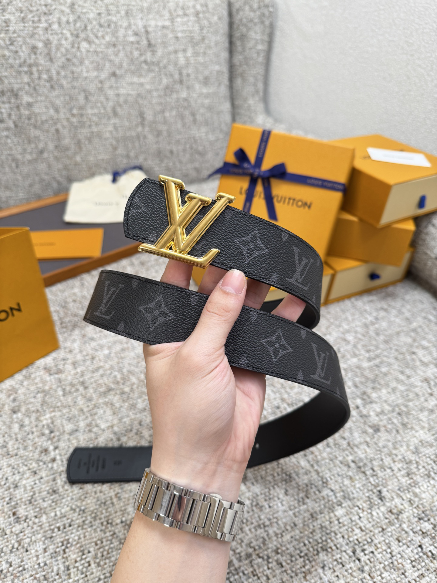 Lv belt-42