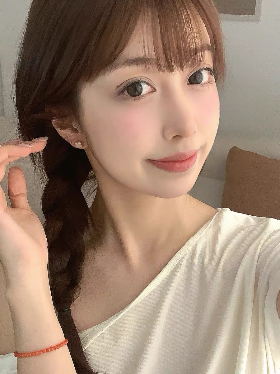 Van Cleef & Arpels earring-109