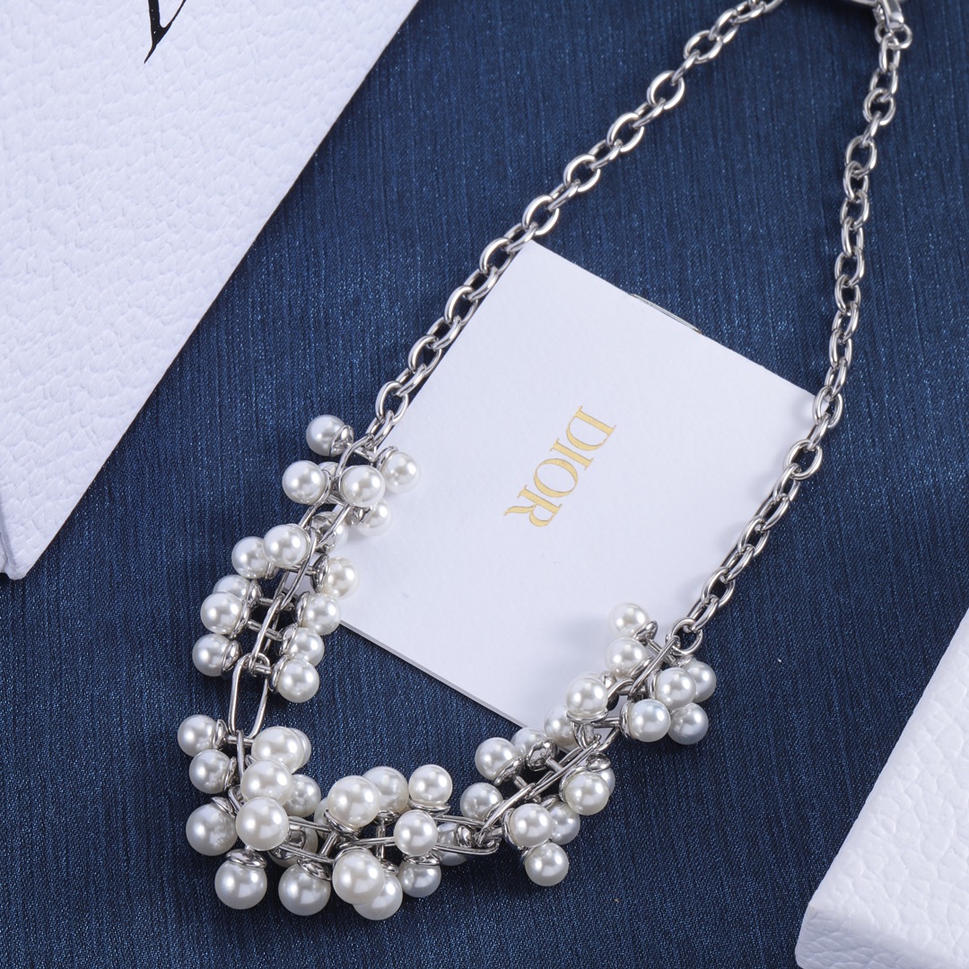 Dior necklace-22
