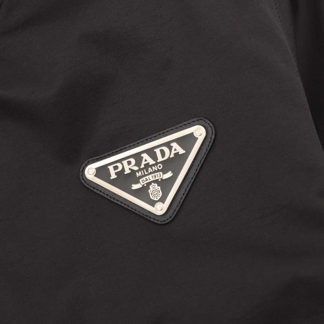 Prada Clothing-402