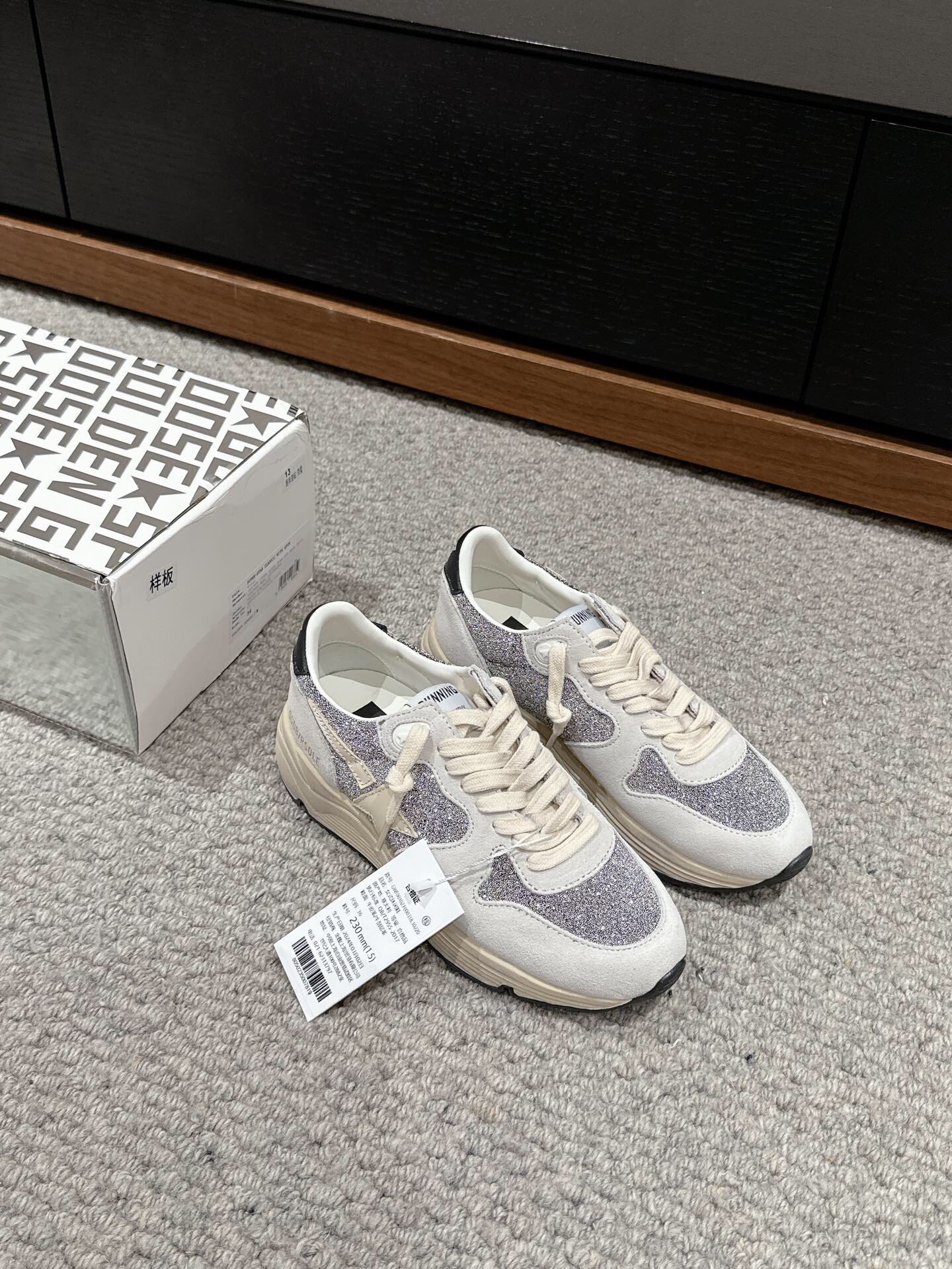 Golden Goose Sneakers-45