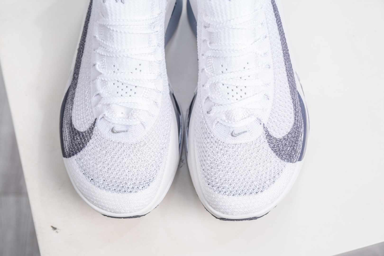 Nike Sneakers-306