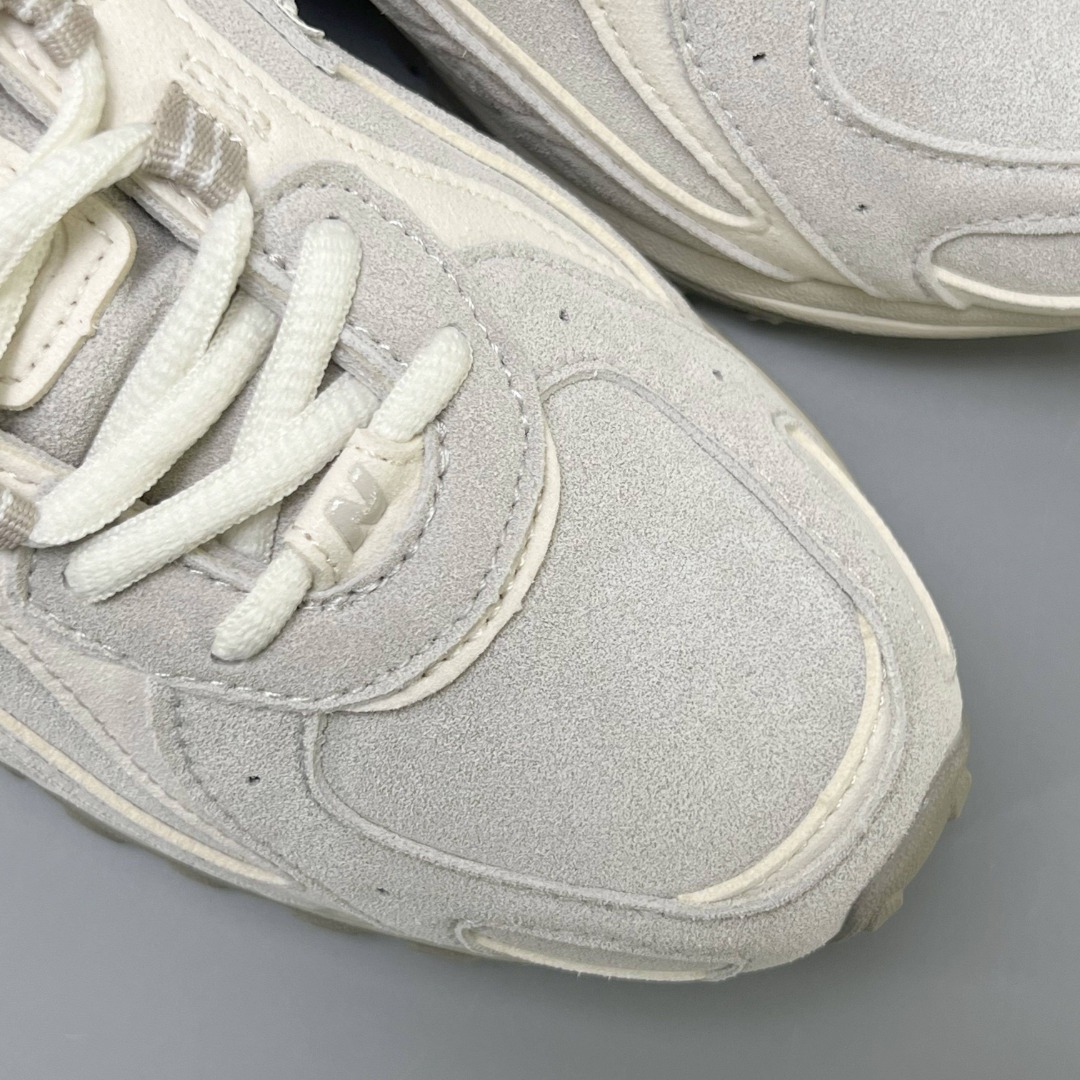 New Balance Sneakers-160