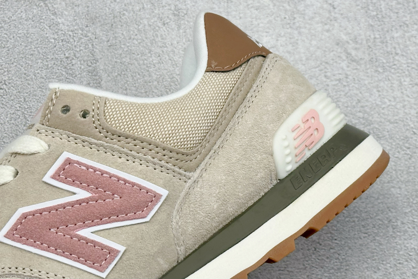 New Balance Sneakers-214