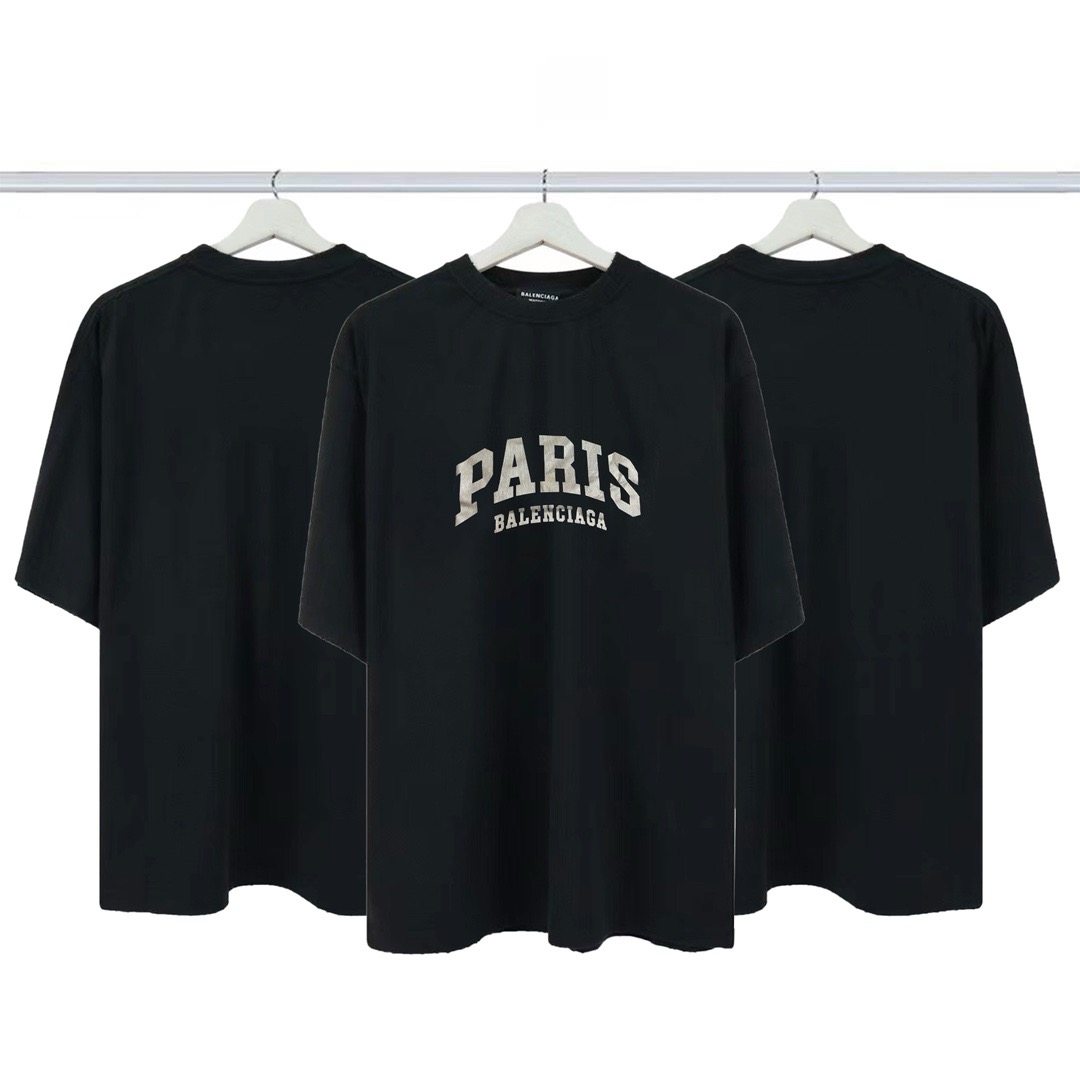 Balenciaga clothing-134