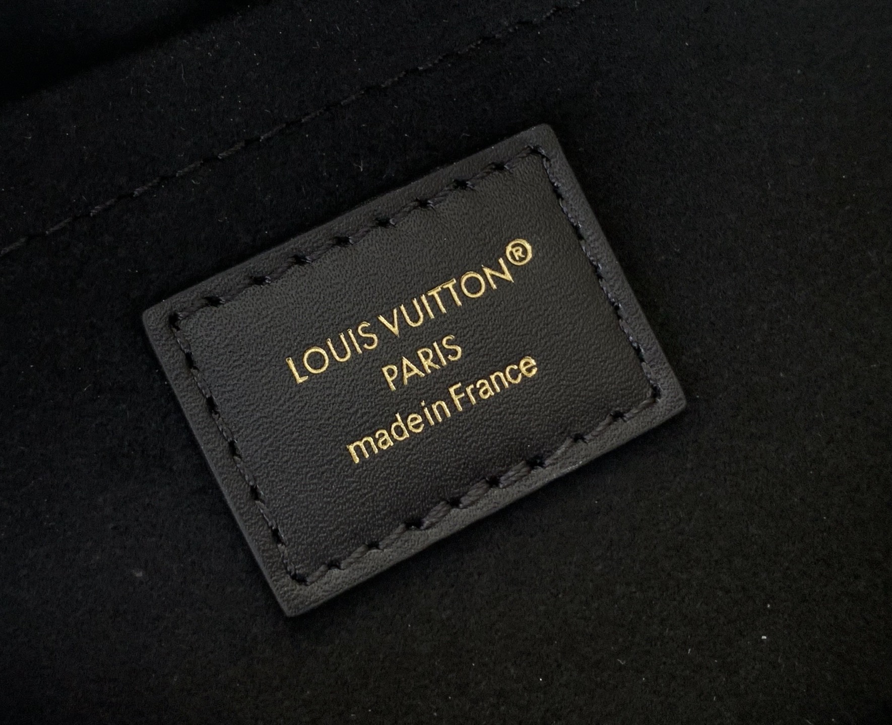 Louis Vuitton Hot New Product-27
