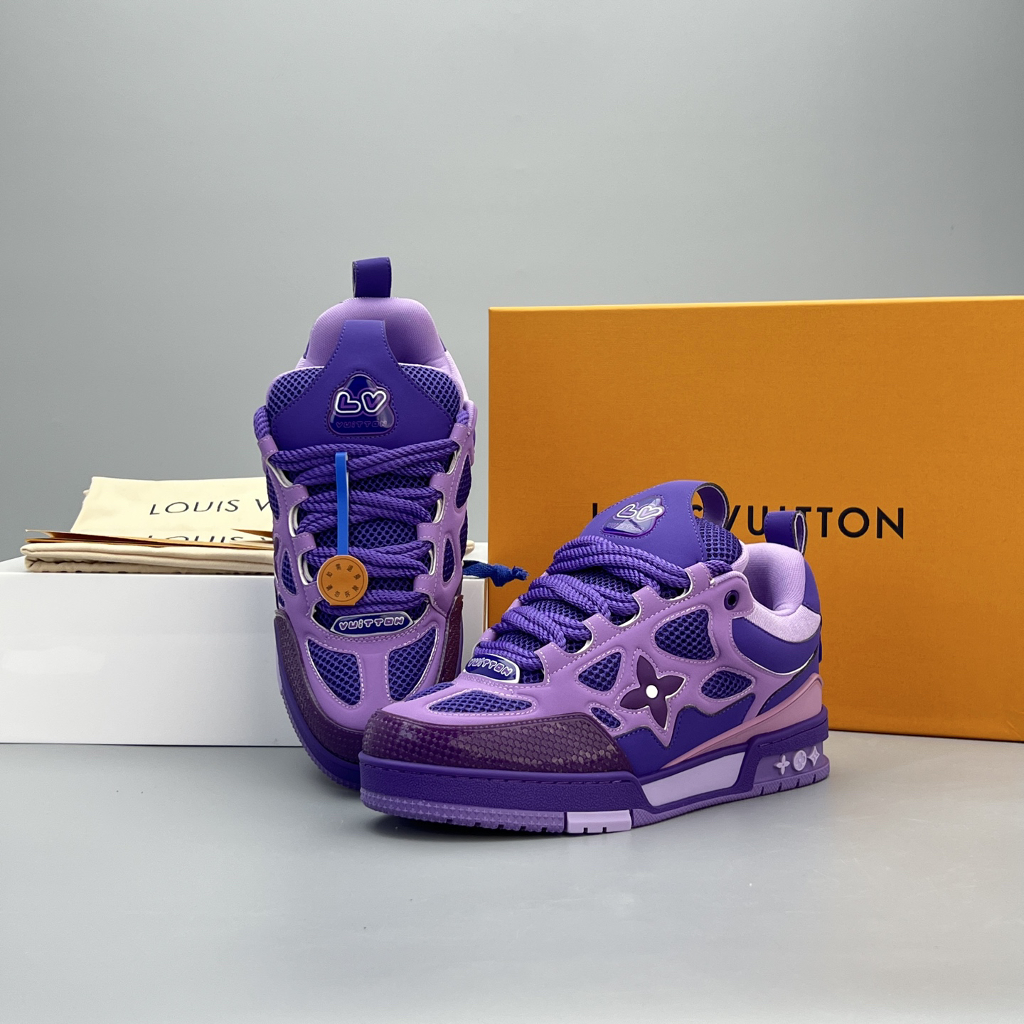 Lv Sneakers-139