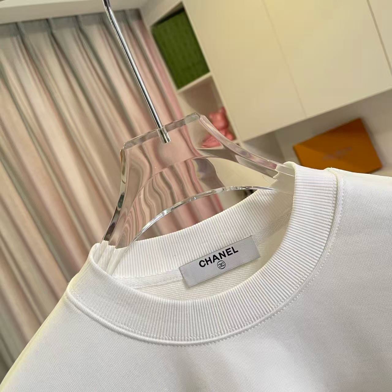Chanel clothing-106