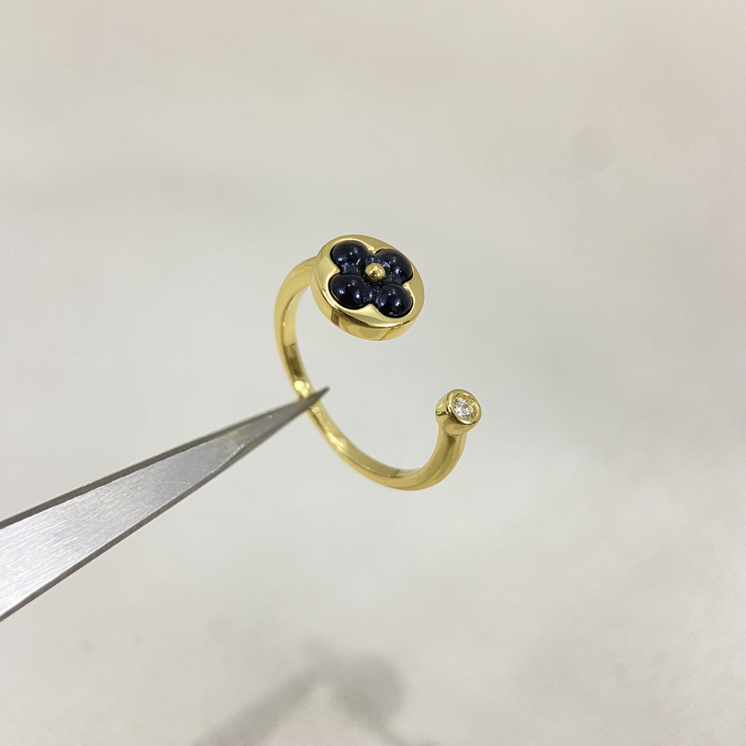 LV ring-12