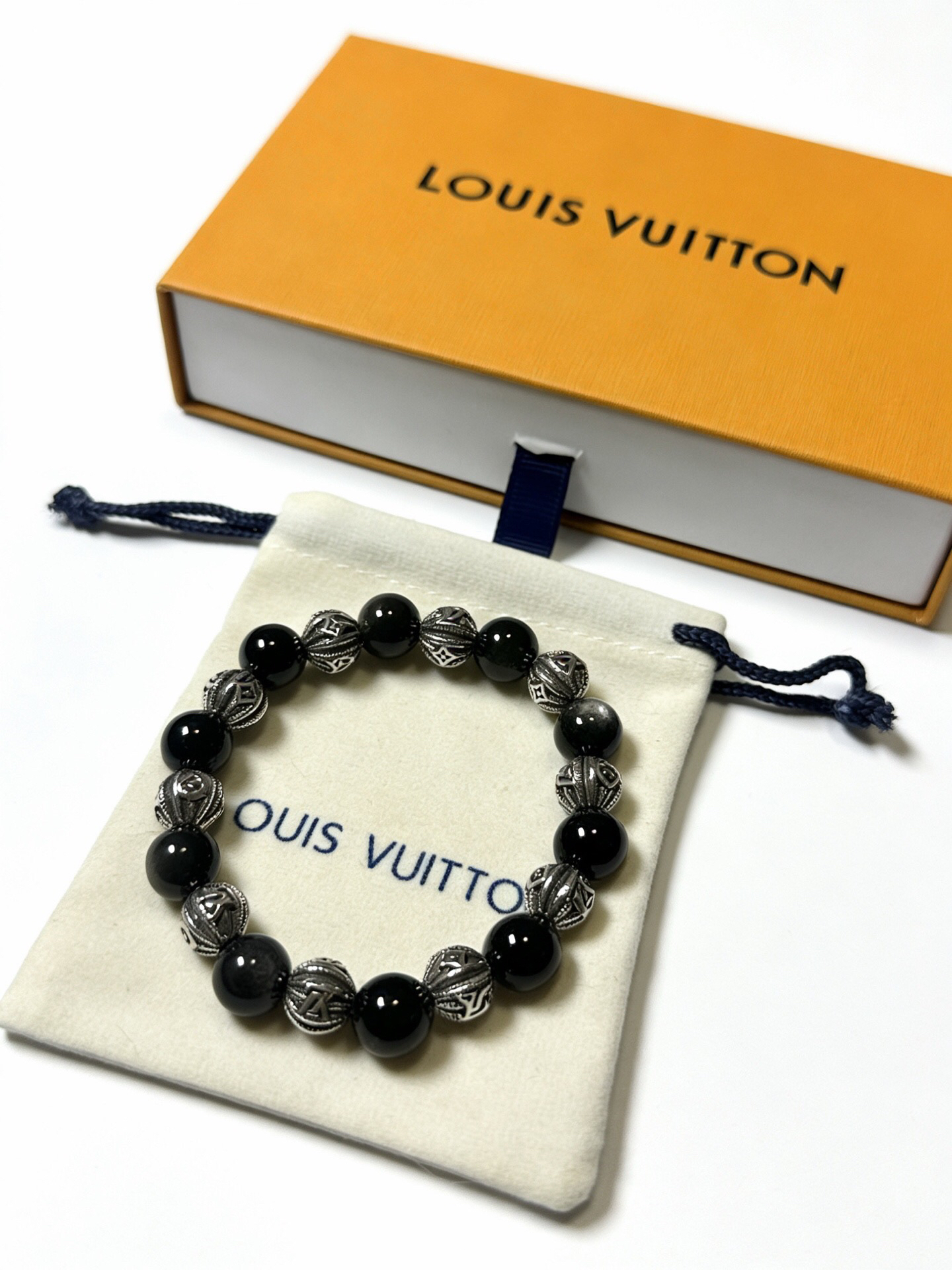 LV Bracelet-38