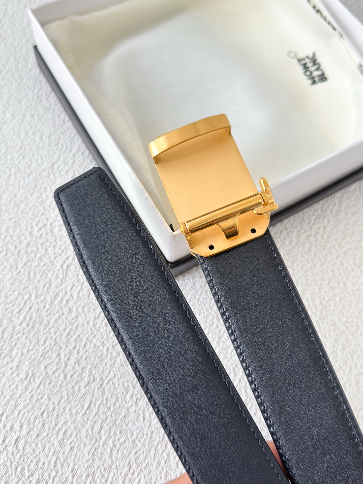 Montblanc belt-80