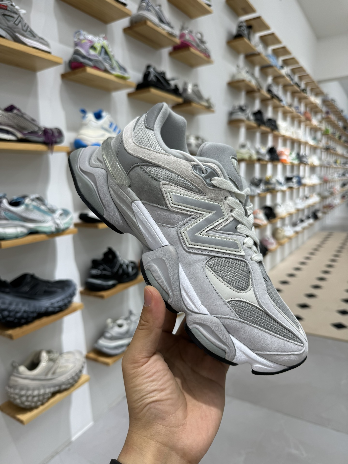 New Balance Sneakers-210