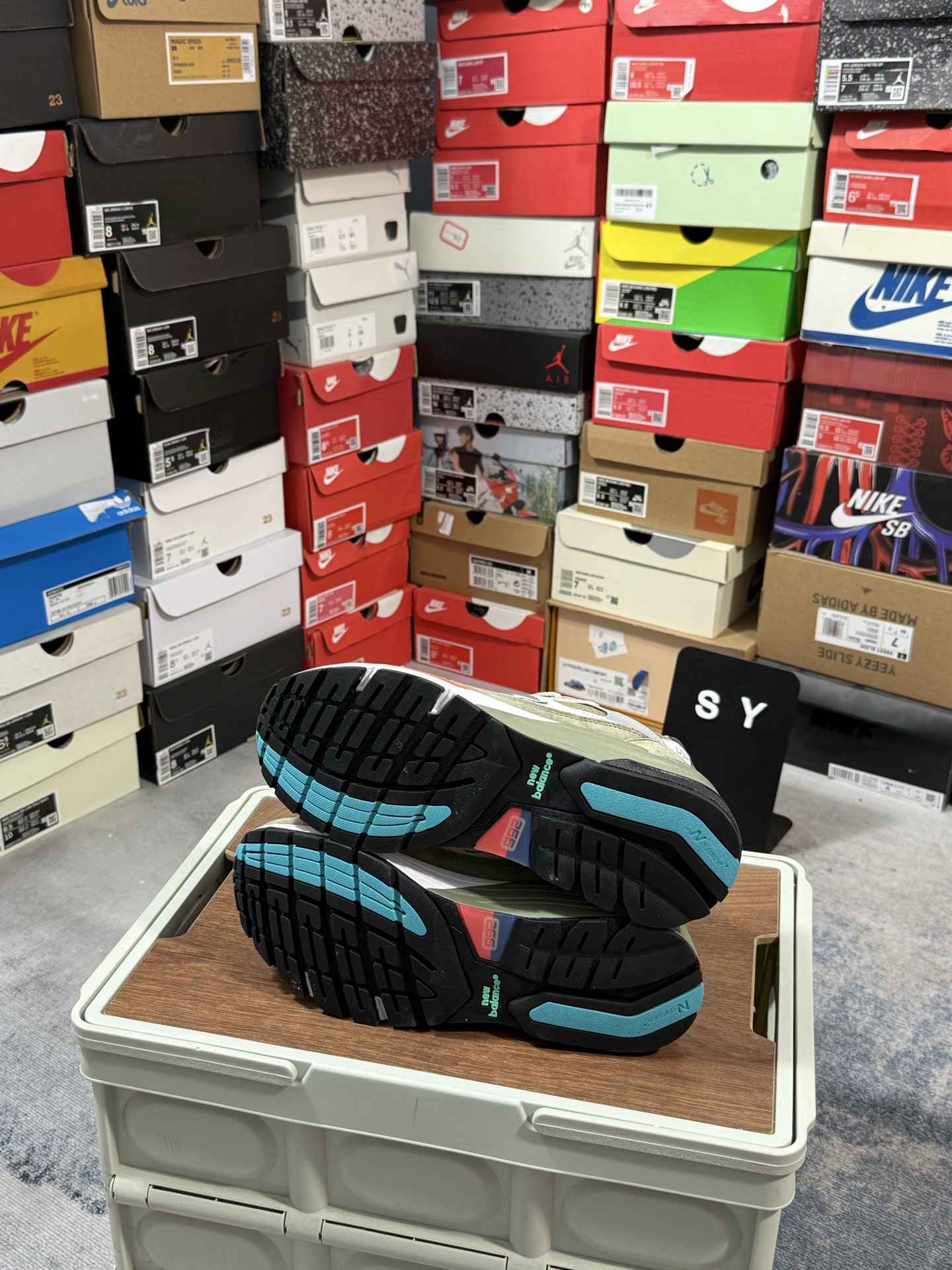 New Balance Sneakers-222