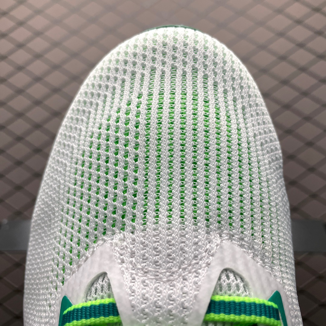 Nike Sneakers-132