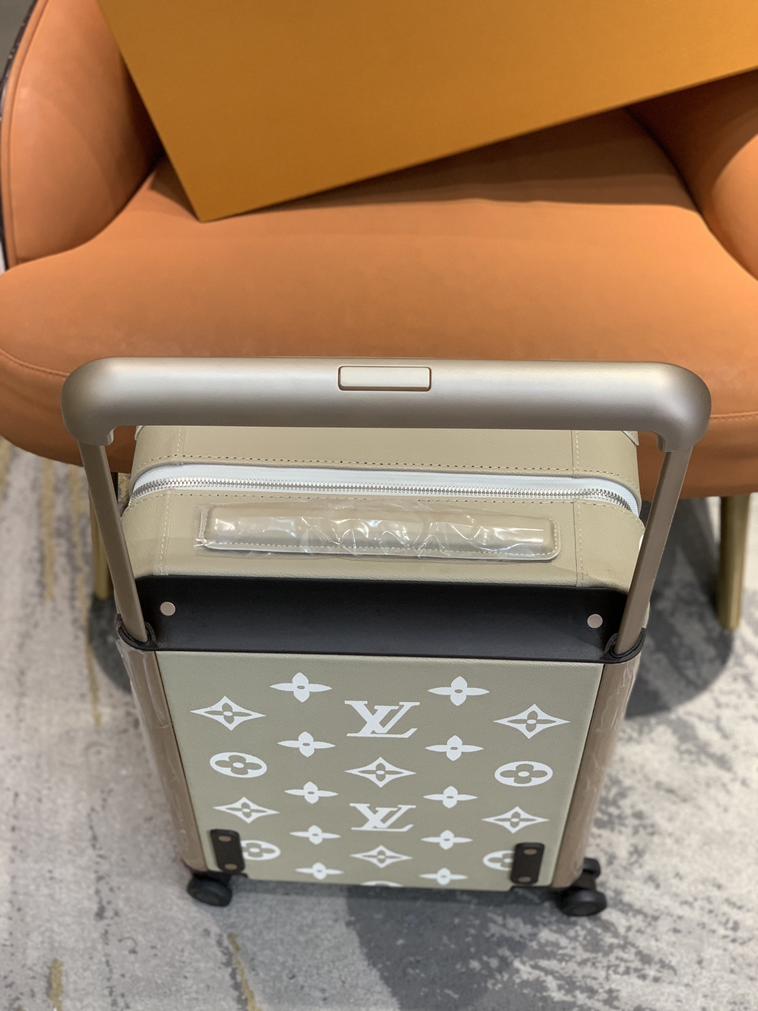 LV luggage-49
