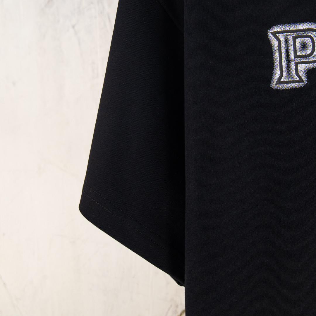 Prada clothing-264